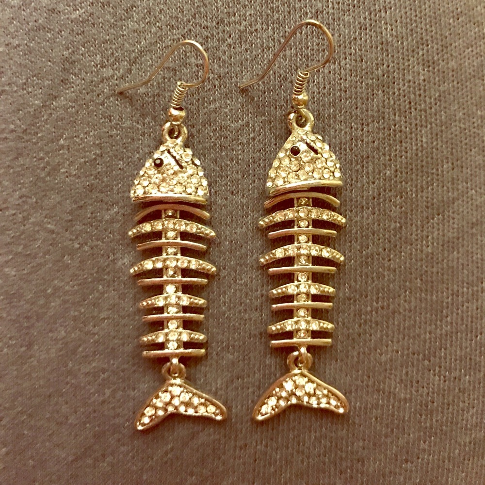 Diamond fish earrings